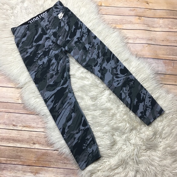 Nike Pants - Nike | Abstract Camo Print Workout Capri Leggings